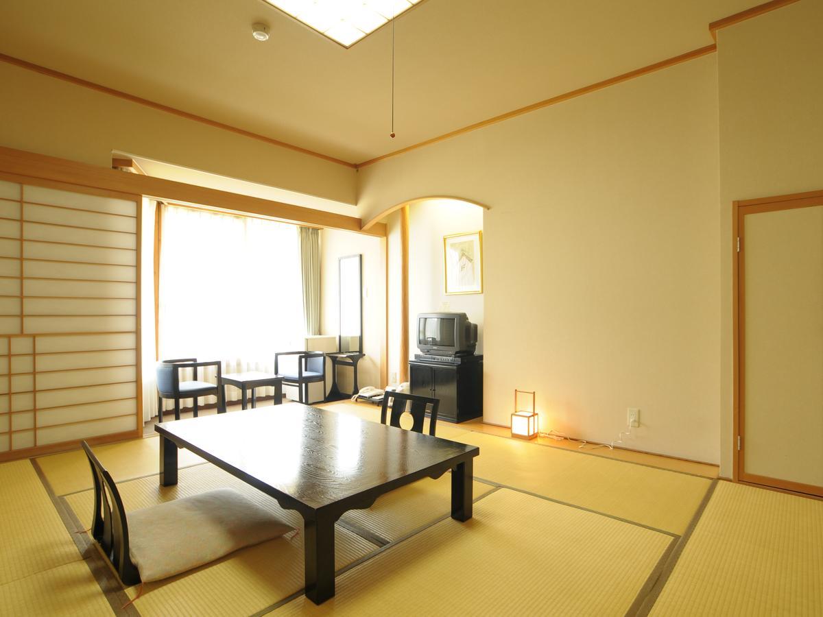 Spa & Resort Hotel Akinomiyasanso Akita Dış mekan fotoğraf